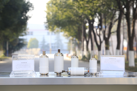 廠家如何采購真空滅弧室？根據(jù)需求進(jìn)行采購！